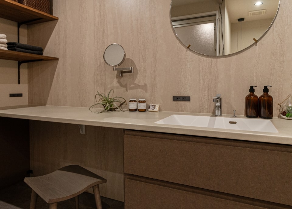 贅沢なひとときを叶える、ラグジュアリーモダンの住まい