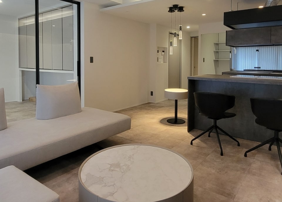 贅沢なひとときを叶える、ラグジュアリーモダンの住まい